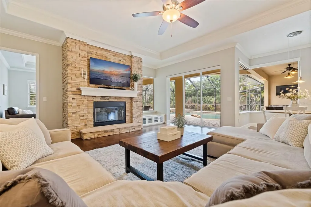 3162 Foxwood Lane Tarpon Springs FL 34688