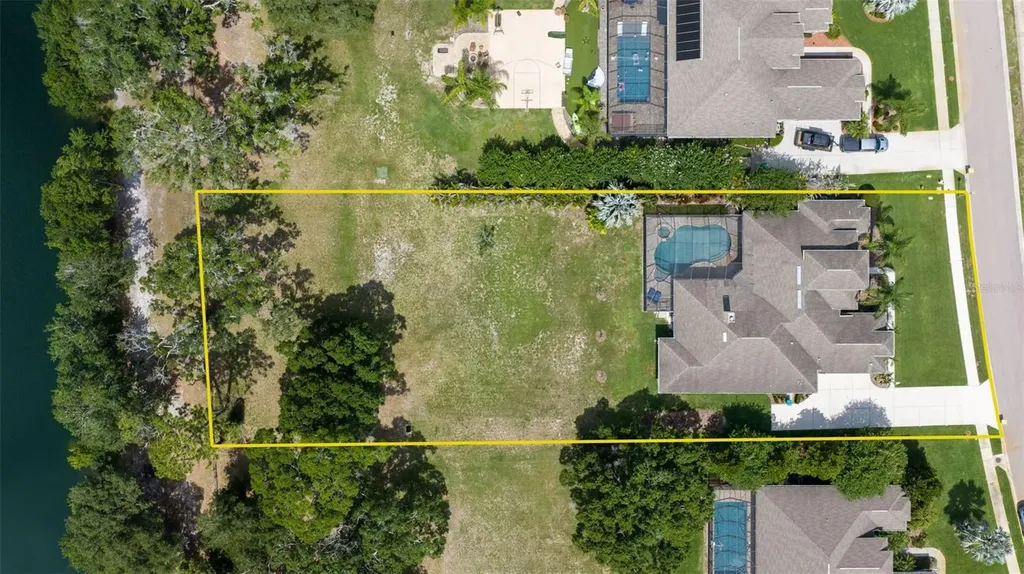 3162 Foxwood Lane Tarpon Springs FL 34688