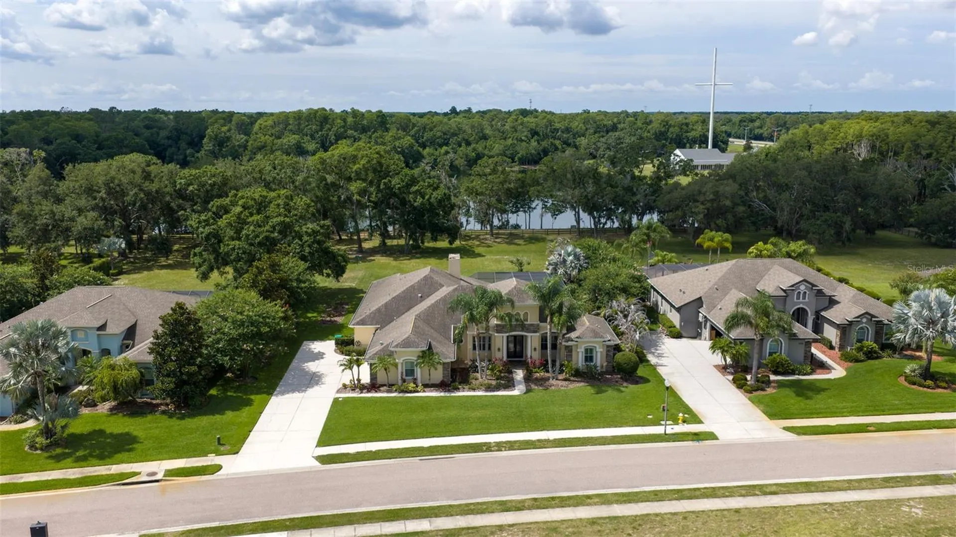 3162 Foxwood Lane Tarpon Springs FL 34688