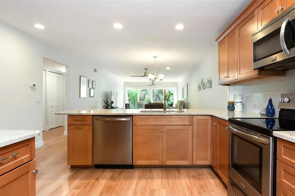 10152 Regal Drive Largo FL 33774