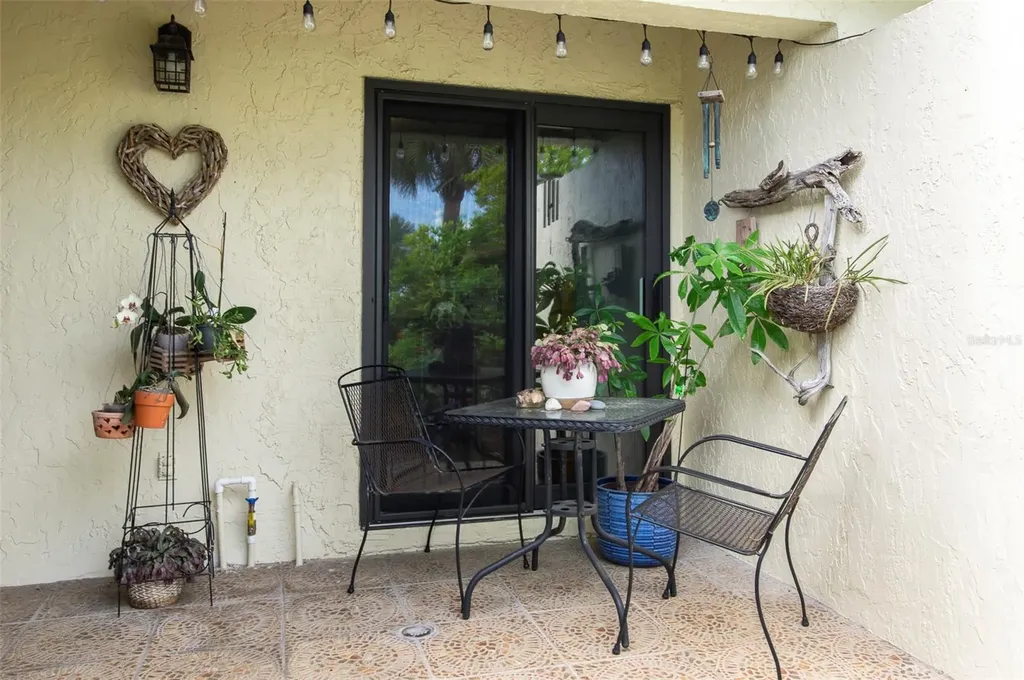 10152 Regal Drive Largo FL 33774