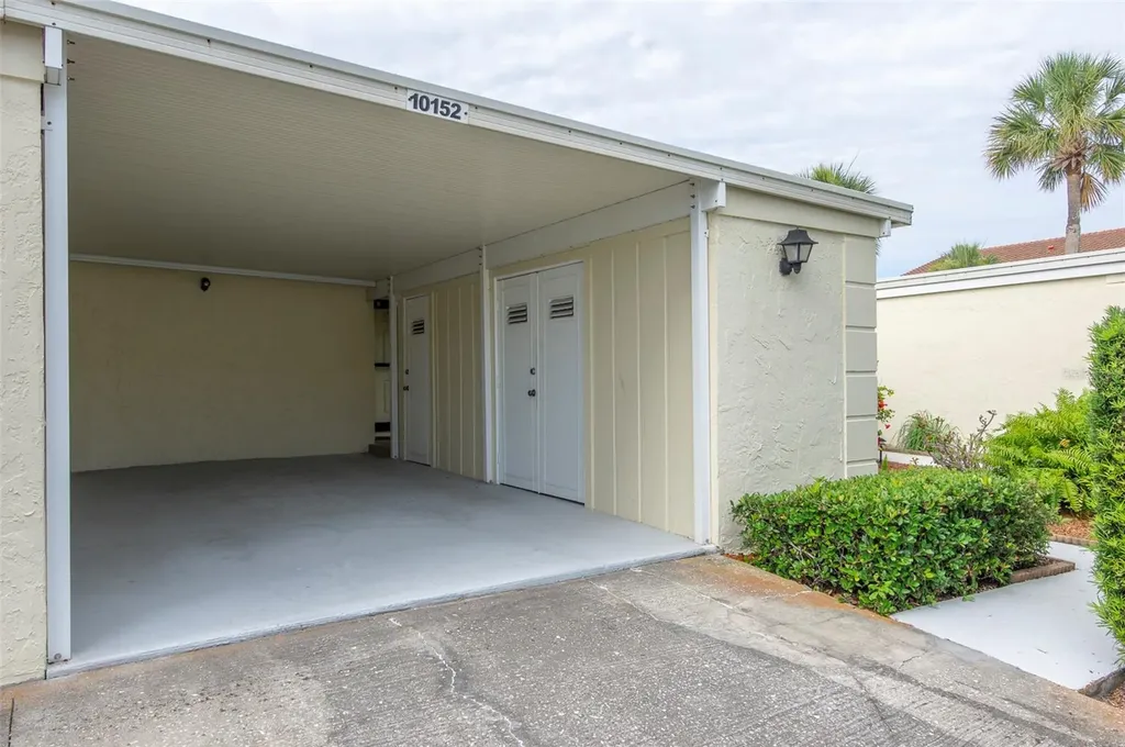 10152 Regal Drive Largo FL 33774
