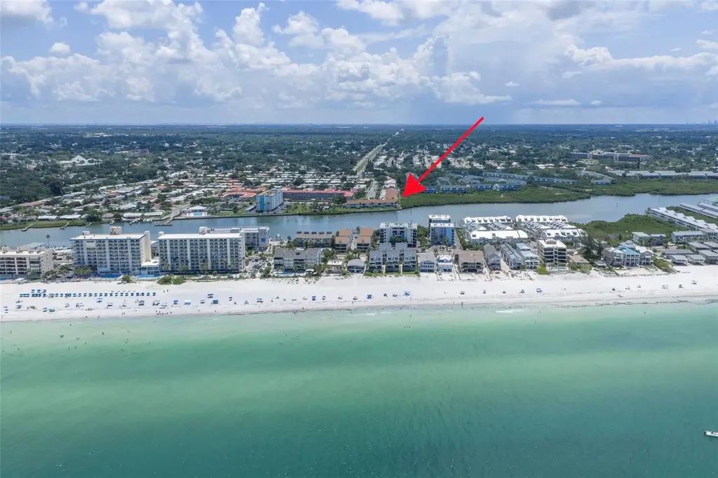 10152 Regal Drive Largo FL 33774