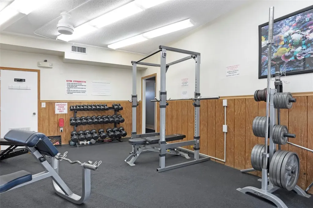 10152 Regal Drive Largo FL 33774