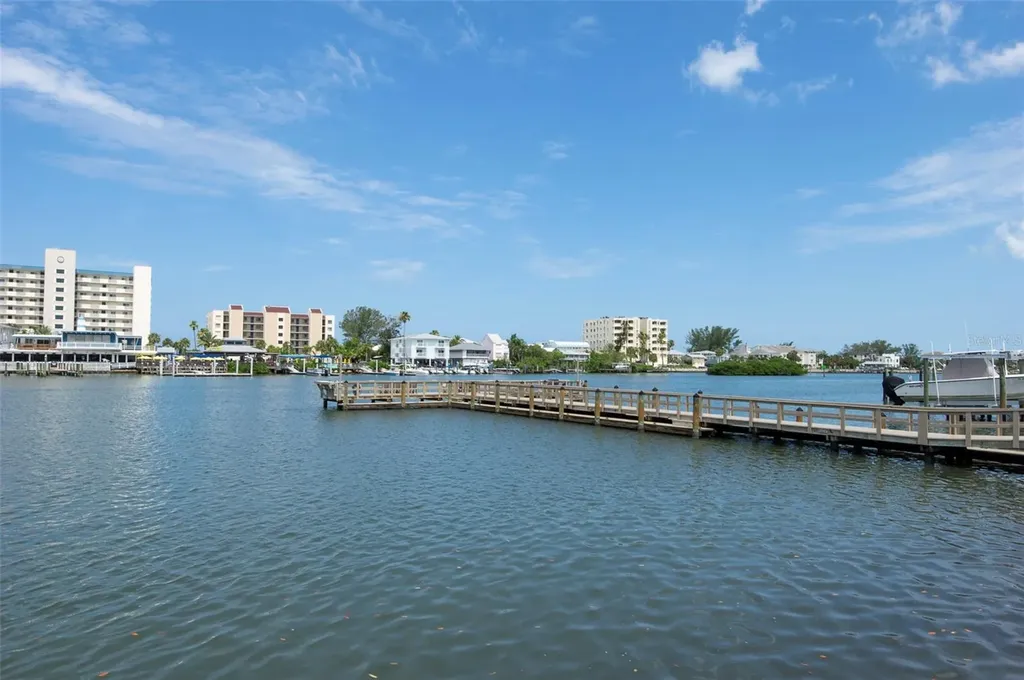 10152 Regal Drive Largo FL 33774