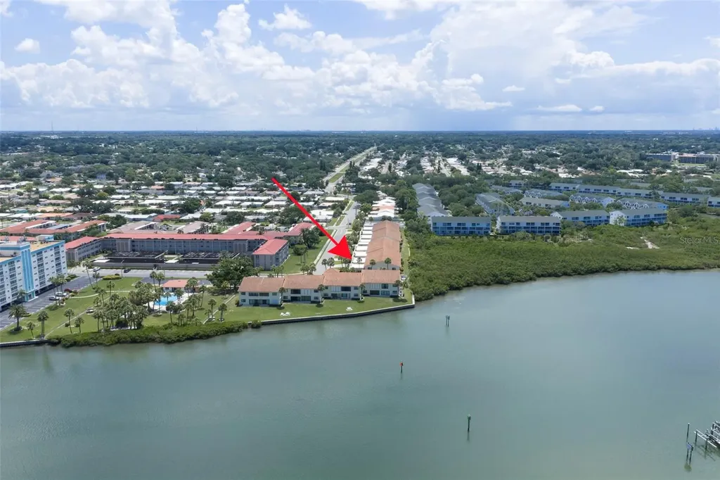 10152 Regal Drive Largo FL 33774