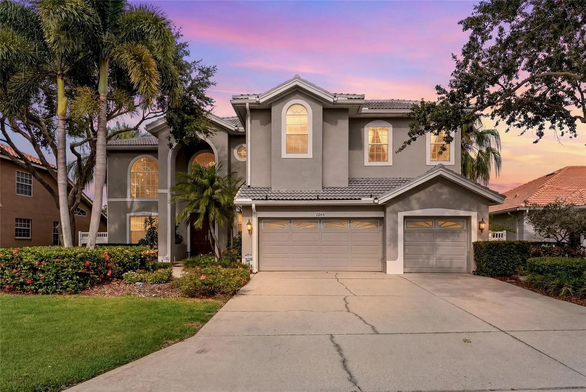 1246 Darlington Oak Circle NE St Petersburg FL 33703