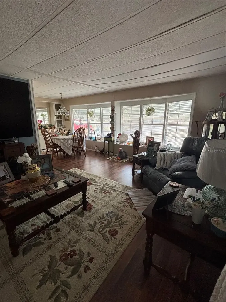 2420 SE 175th Terrace Silver Springs FL 34488