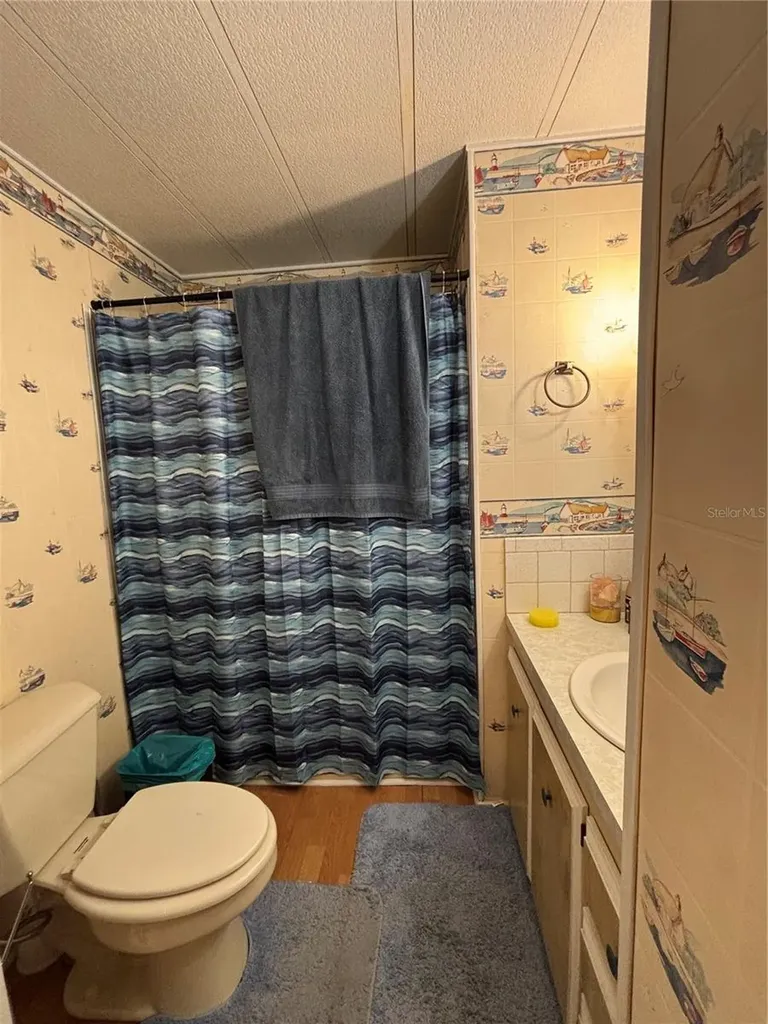 2420 SE 175th Terrace Silver Springs FL 34488