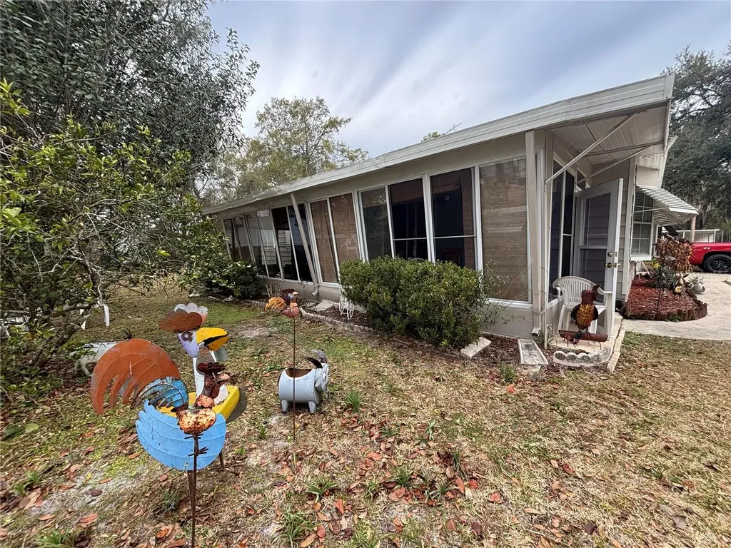 2420 SE 175th Terrace Silver Springs FL 34488