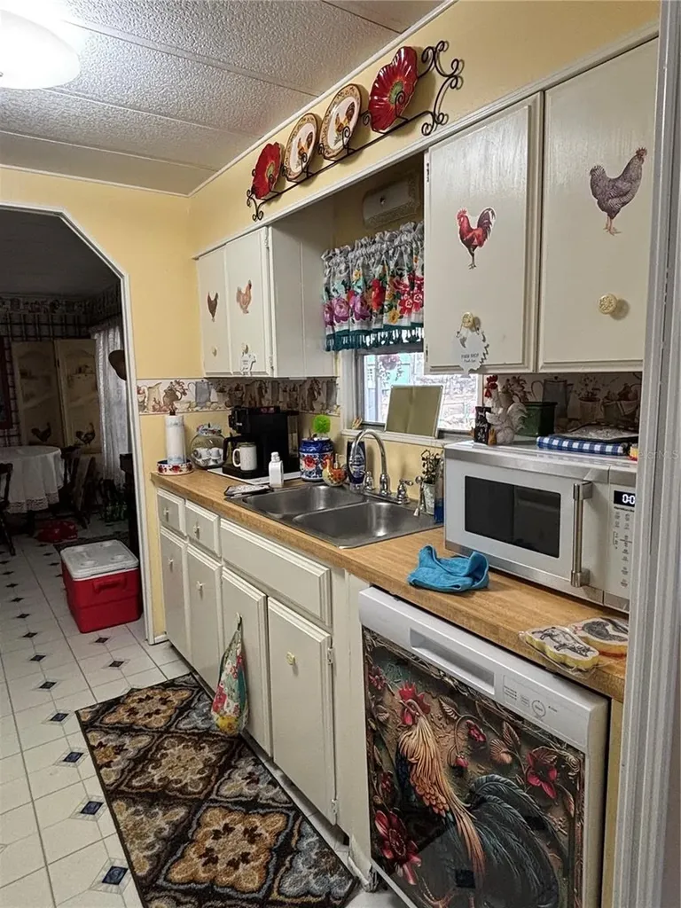 2420 SE 175th Terrace Silver Springs FL 34488