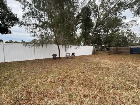 2420 SE 175th Terrace Silver Springs FL 34488