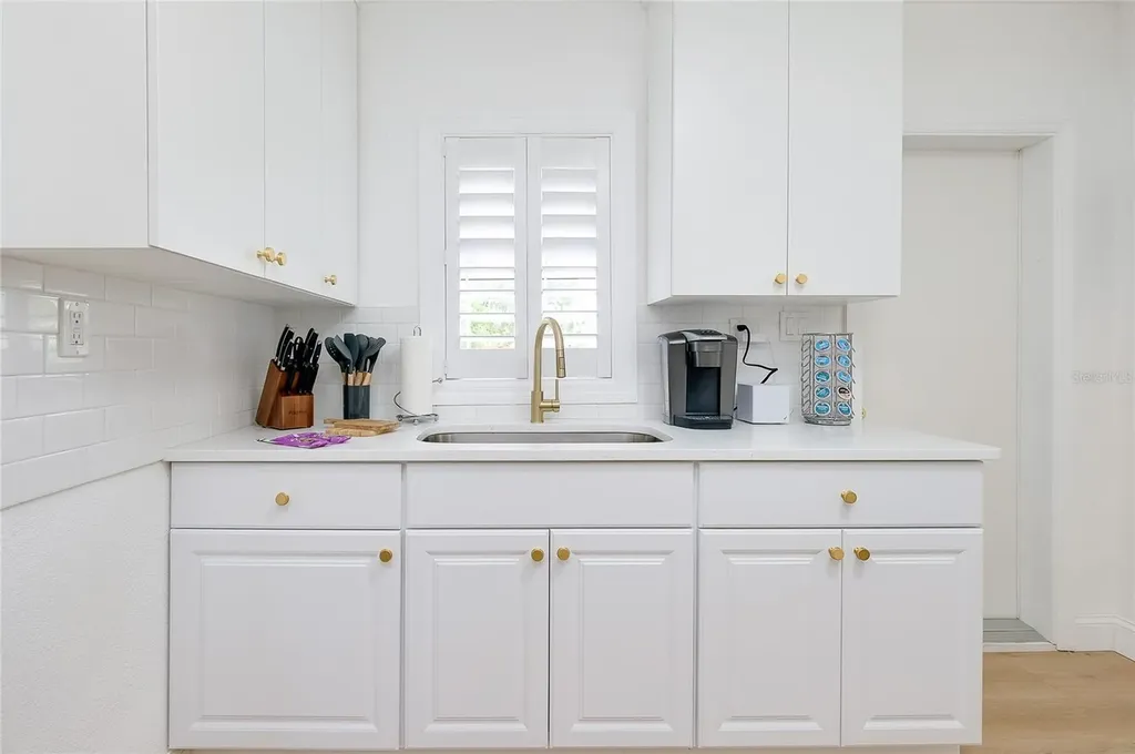 708 W Olympia Avenue Punta Gorda FL 33950