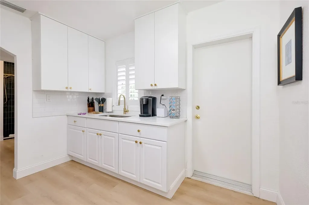 708 W Olympia Avenue Punta Gorda FL 33950
