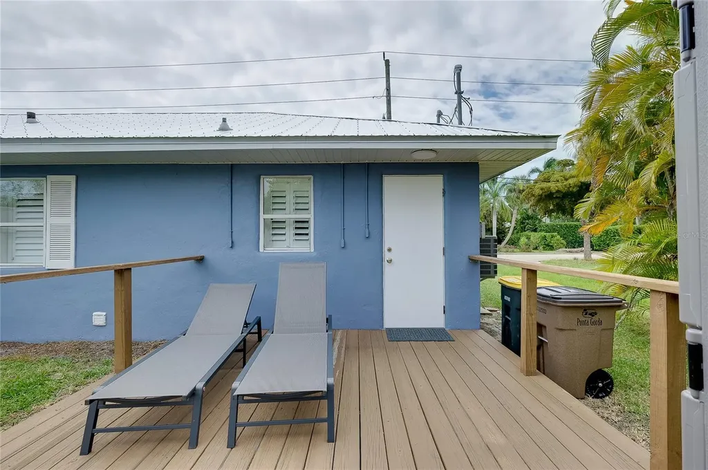 708 W Olympia Avenue Punta Gorda FL 33950
