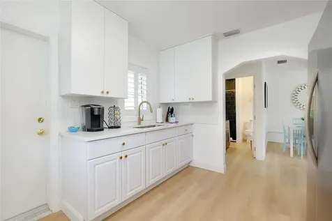 708 W Olympia Avenue Punta Gorda FL 33950