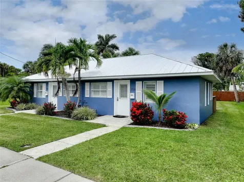 708 W Olympia Avenue Punta Gorda FL 33950