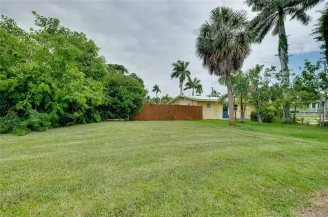 708 W Olympia Avenue Punta Gorda FL 33950