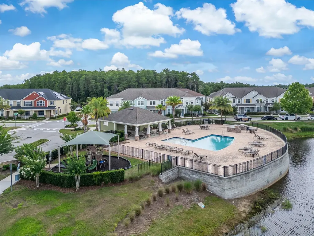 9586 Poplar Ridge Avenue Orlando FL 32832