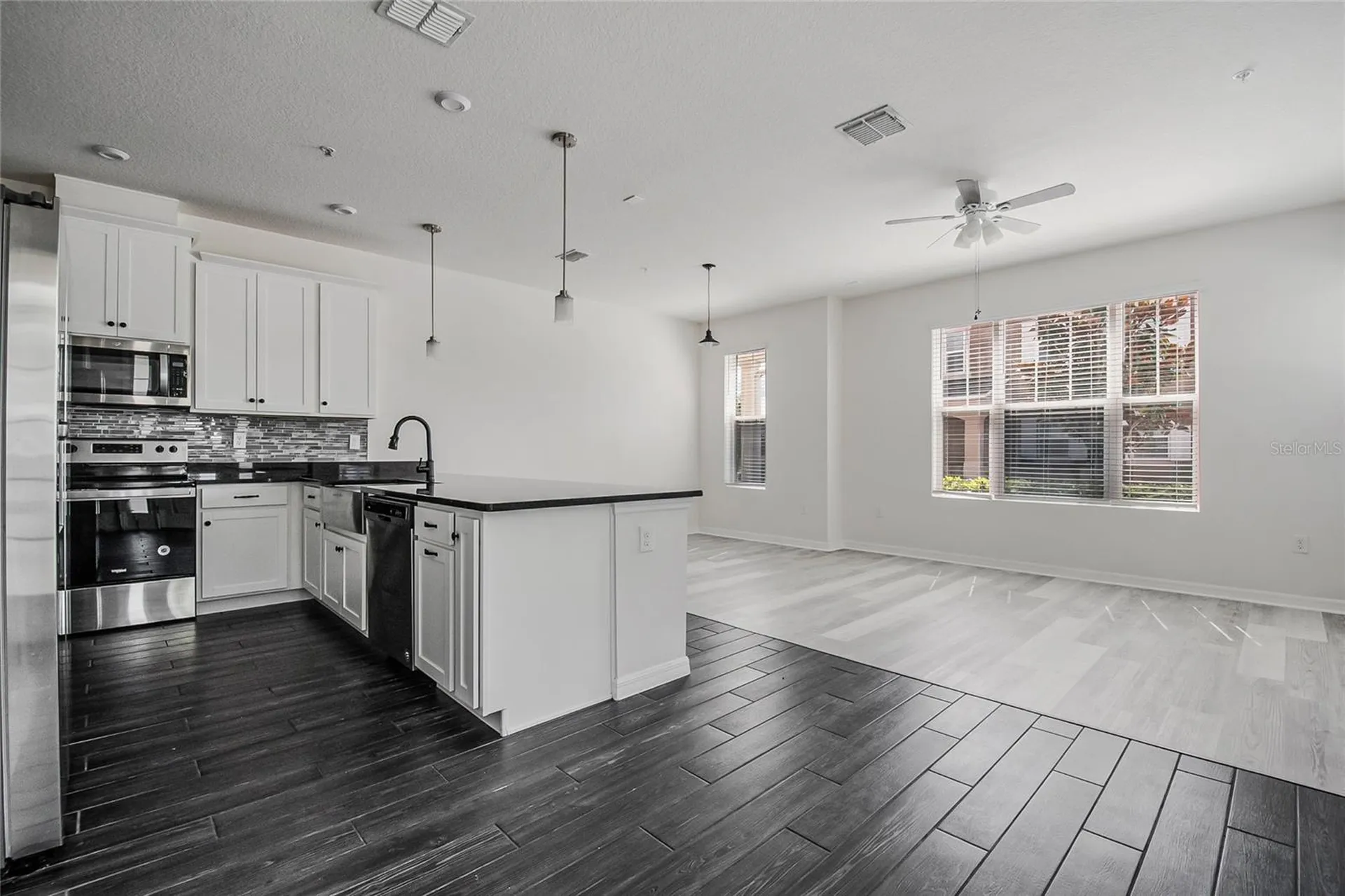 9586 Poplar Ridge Avenue Orlando FL 32832