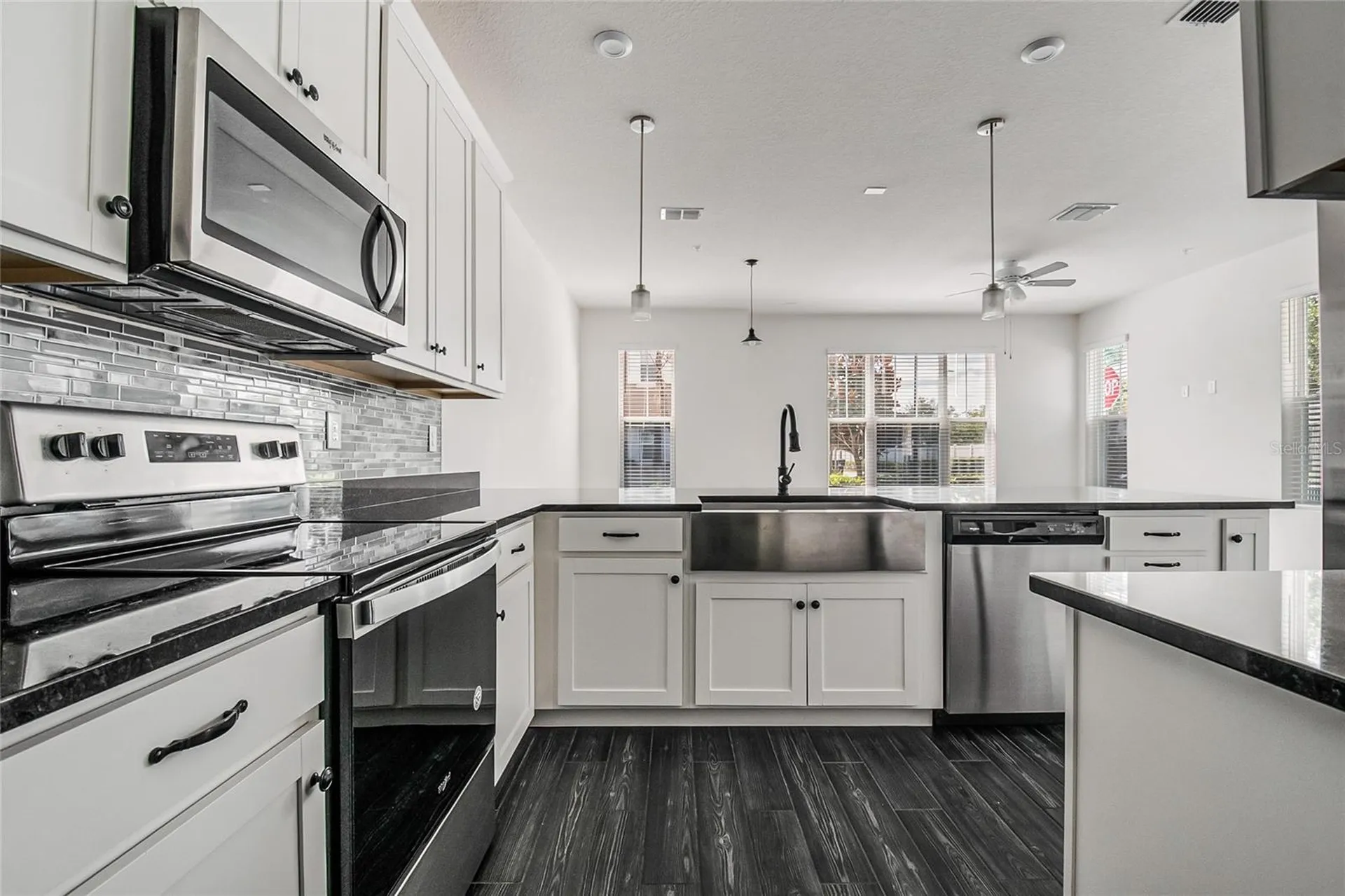 9586 Poplar Ridge Avenue Orlando FL 32832