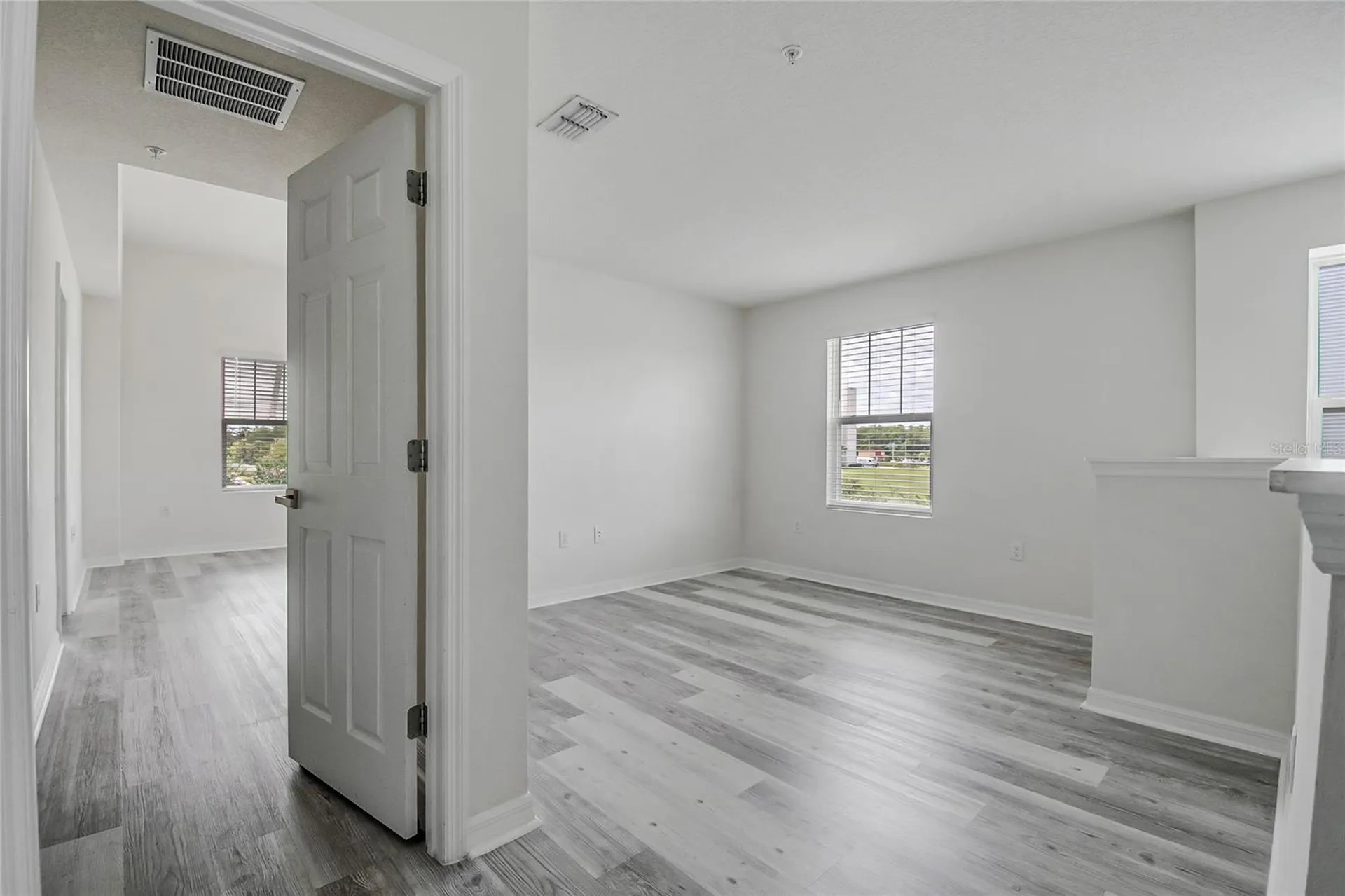9586 Poplar Ridge Avenue Orlando FL 32832