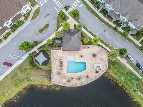 9586 Poplar Ridge Avenue Orlando FL 32832