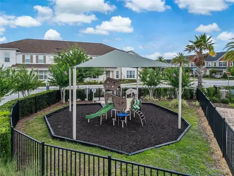 9586 Poplar Ridge Avenue Orlando FL 32832