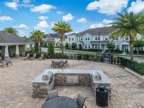 9586 Poplar Ridge Avenue Orlando FL 32832