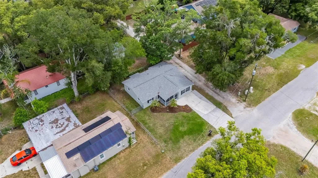 38745 2nd Avenue Zephyrhills FL 33542