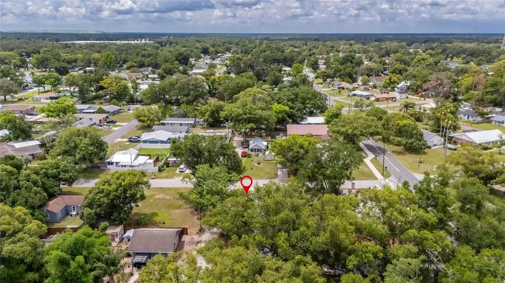 38745 2nd Avenue Zephyrhills FL 33542