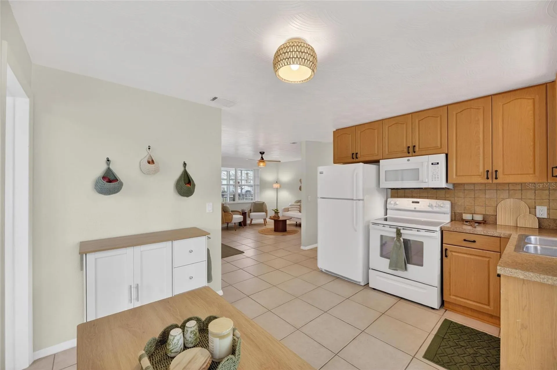38745 2nd Avenue Zephyrhills FL 33542