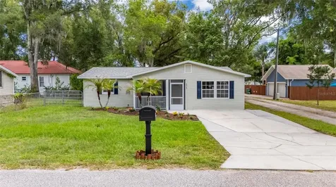 38745 2nd Avenue Zephyrhills FL 33542