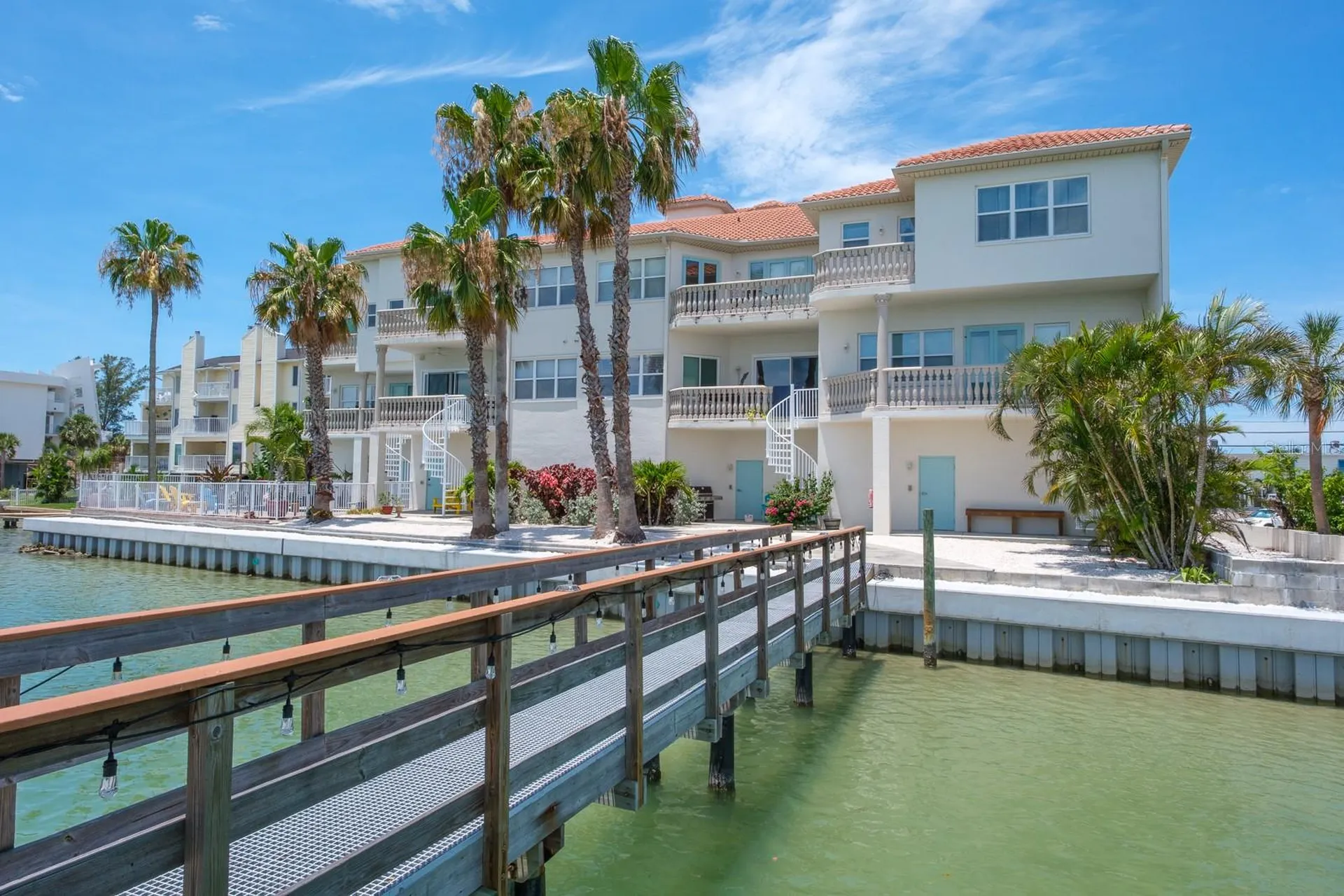 10133 Gulf Boulevard St Petersburg FL 33706
