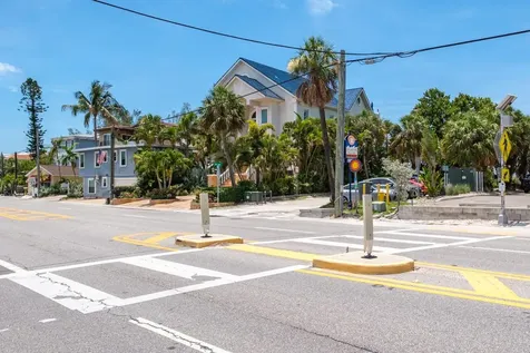 10133 Gulf Boulevard St Petersburg FL 33706