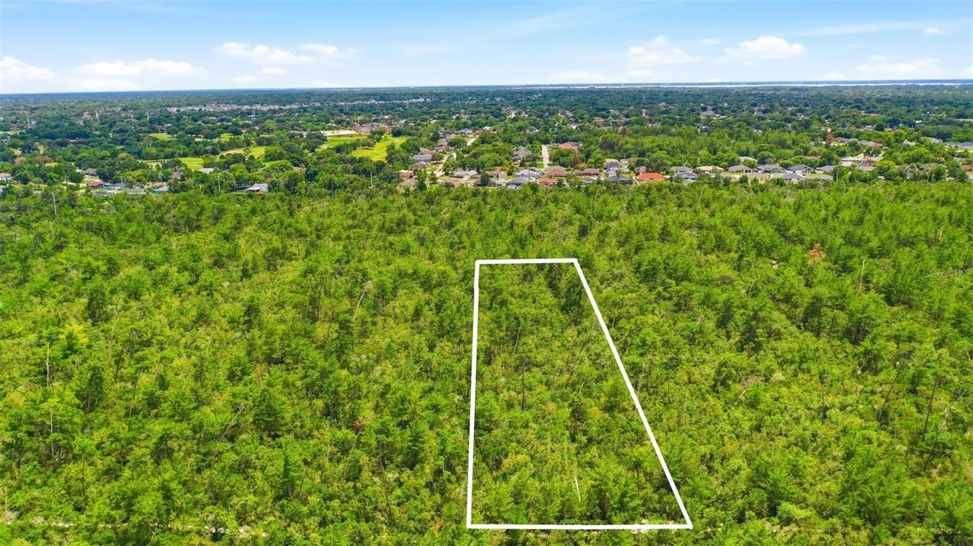 Amelia (paper) Avenue Deltona FL 32725