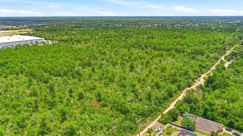 Edgemont (paper) Avenue Deltona FL 32725