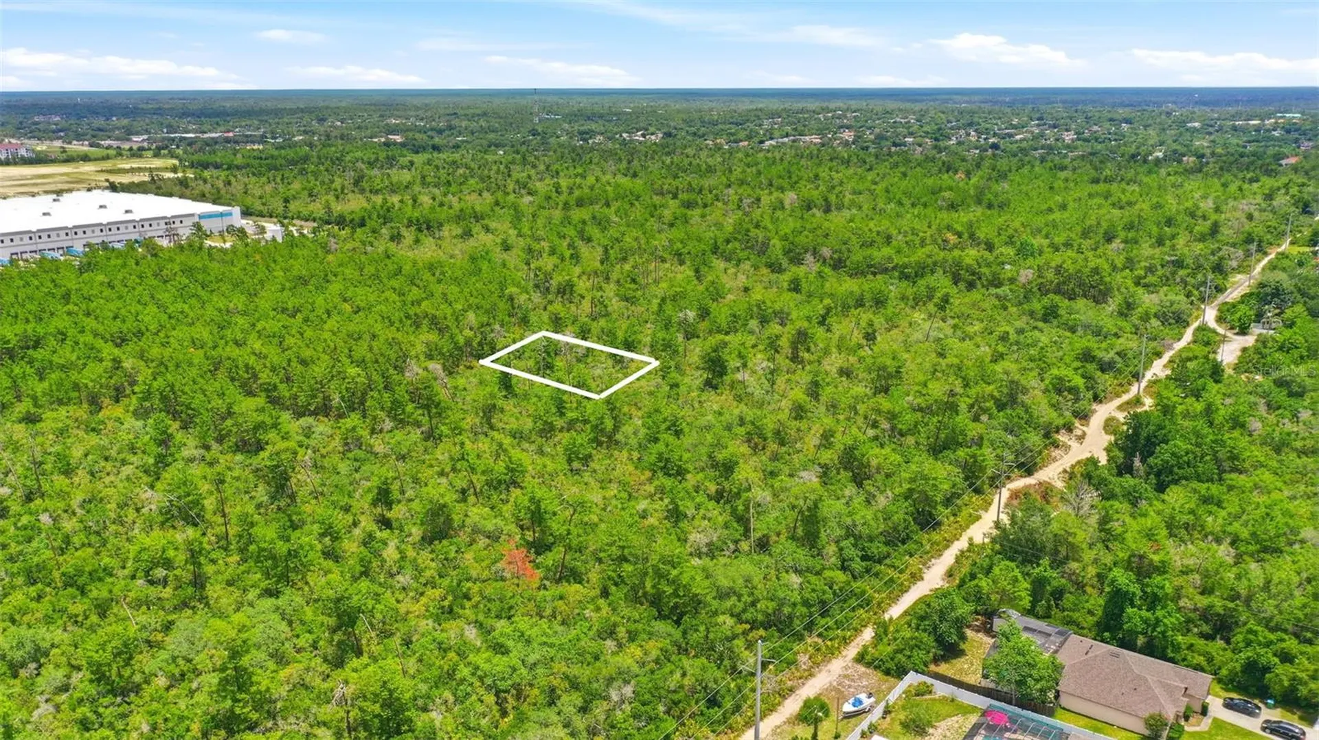 Edgemont (paper) Avenue Deltona FL 32725