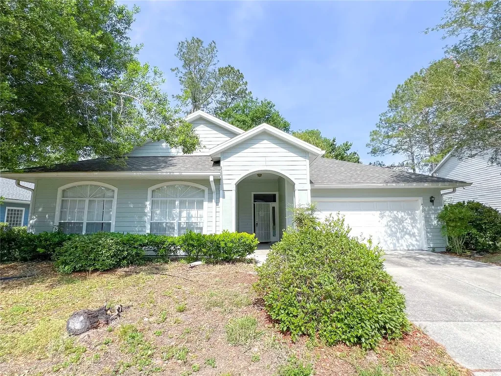 4332 NW 34th Drive Gainesville FL 32605