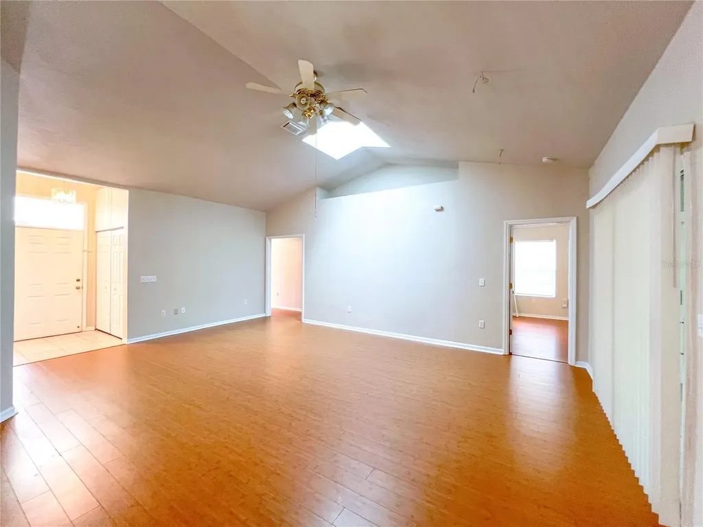 4332 NW 34th Drive Gainesville FL 32605