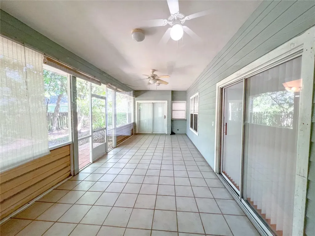 4332 NW 34th Drive Gainesville FL 32605