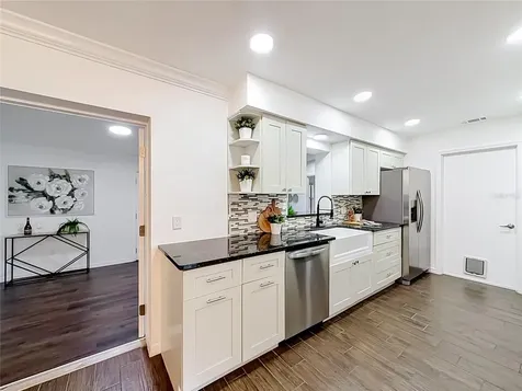 458 Weathersfield Avenue Altamonte Springs FL 32714
