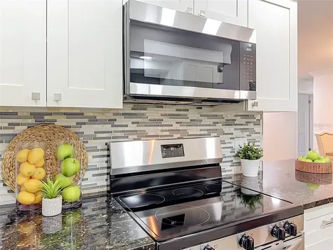 458 Weathersfield Avenue Altamonte Springs FL 32714