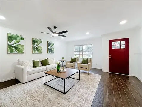 458 Weathersfield Avenue Altamonte Springs FL 32714