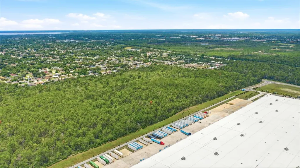 Amelia (paper) Avenue Deltona FL 32725