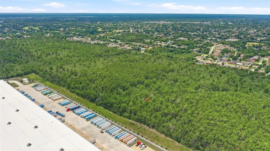 Amelia (paper) Avenue Deltona FL 32725