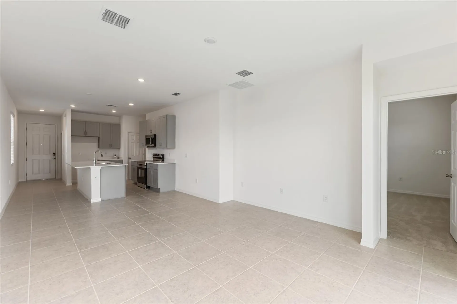 9116 Wildlight Trail Wildwood FL 34785