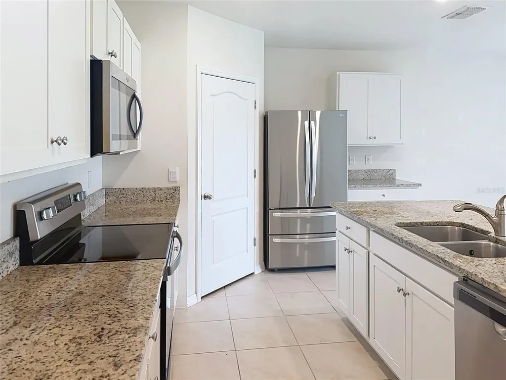 533 Talisi Loop St Cloud FL 34771