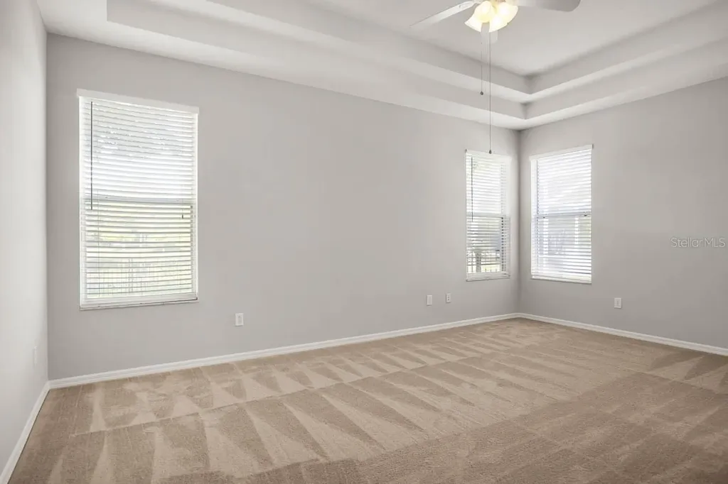 6009 Gannetdale Drive Lithia FL 33547