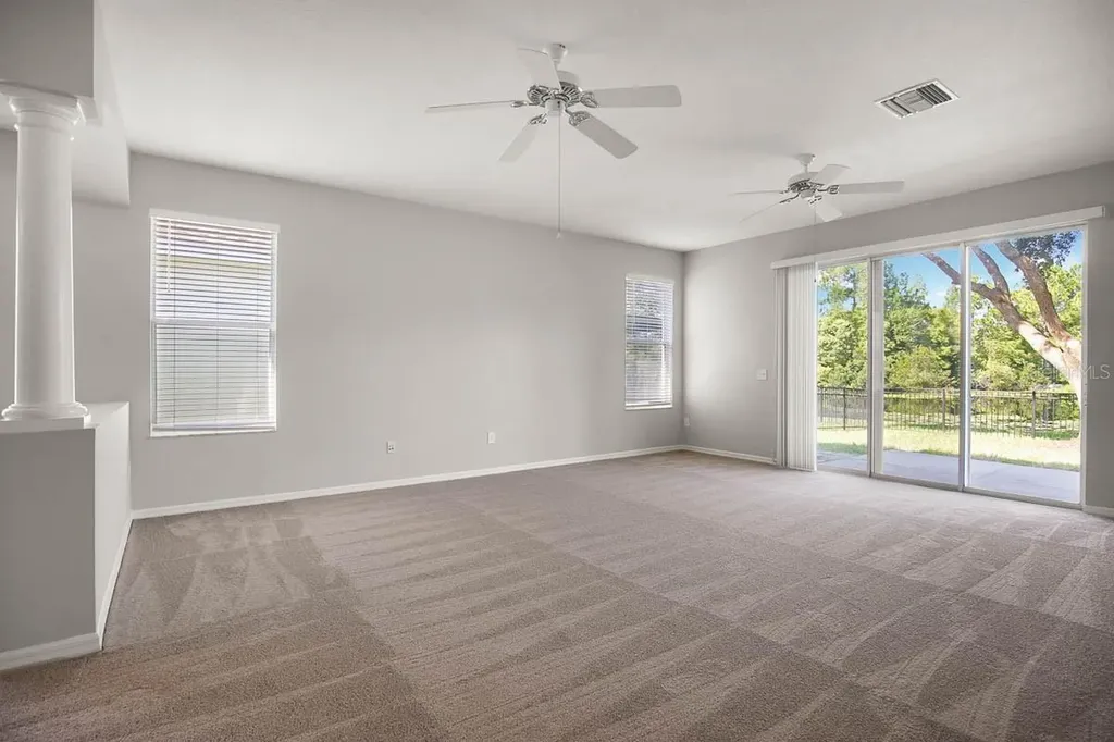 6009 Gannetdale Drive Lithia FL 33547